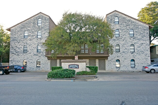 Building Photo - Pecan Walk #305