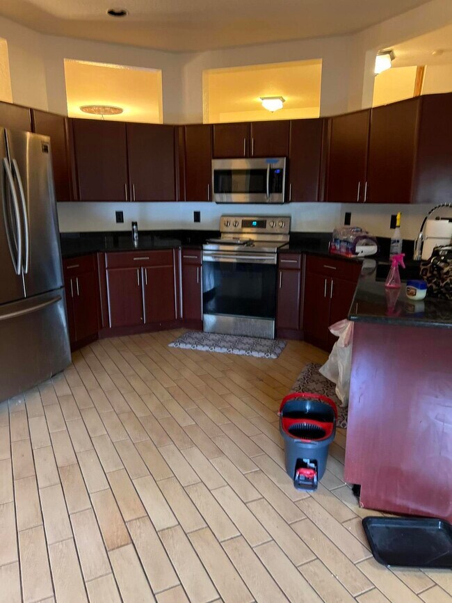 Foto del edificio - 3671 Potomac Ct