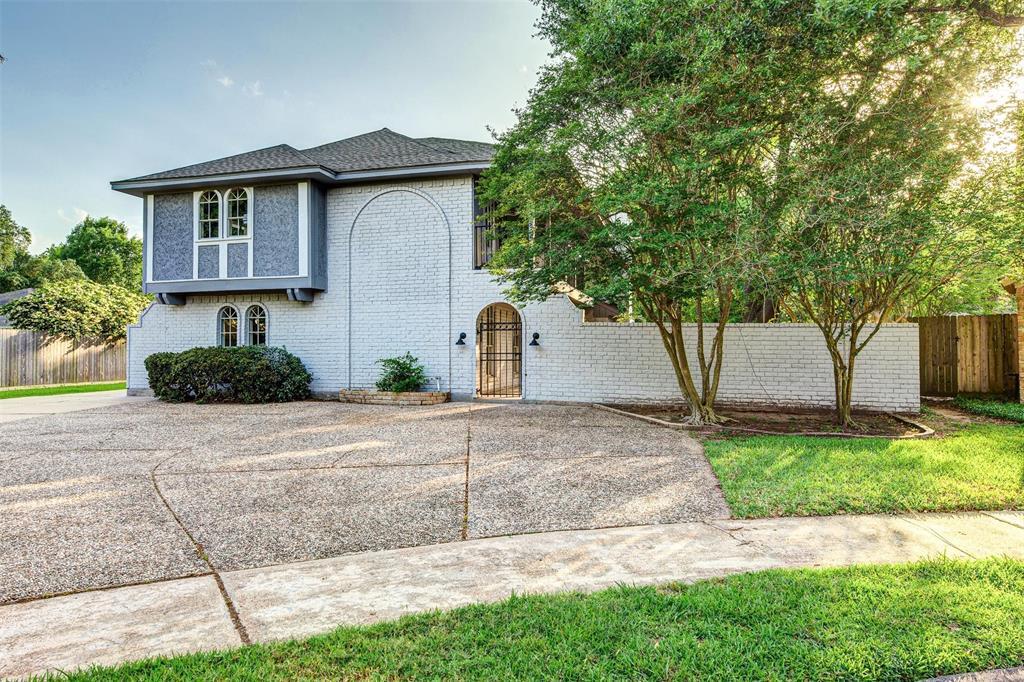 Primary Photo - 603 Woodpark Dr