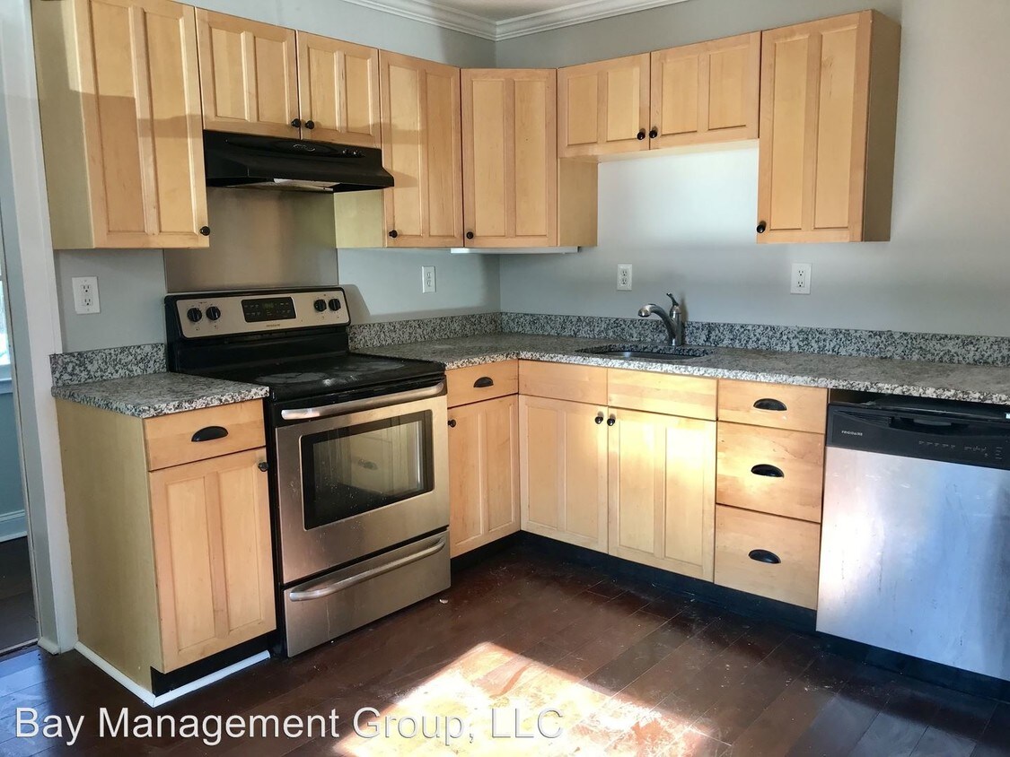 Foto principal - 8100 Bullneck Rd