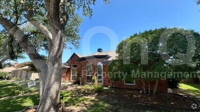 Building Photo - 1217 Babbling Brook Dr