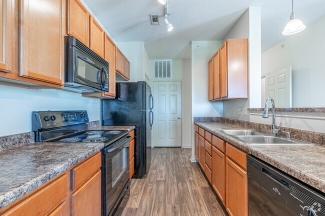 Interior Photo - Market Street Station Apartments