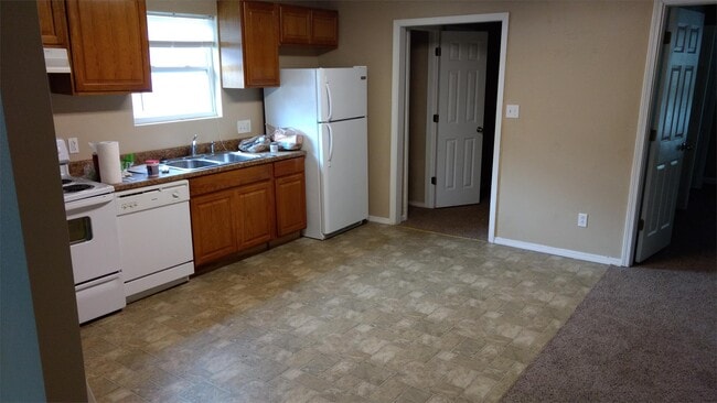 Foto del edificio - 208 N Highland St
