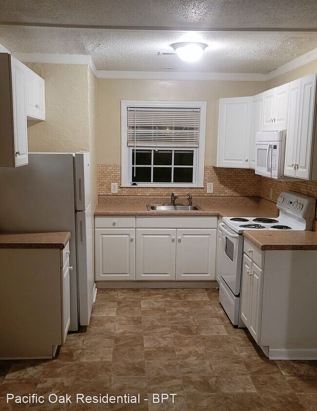 Building Photo - 4 br, 1.5 bath House - 67 Wateree Trail