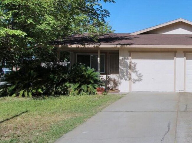 5317-5319 President - 5317-5319 President Apartment