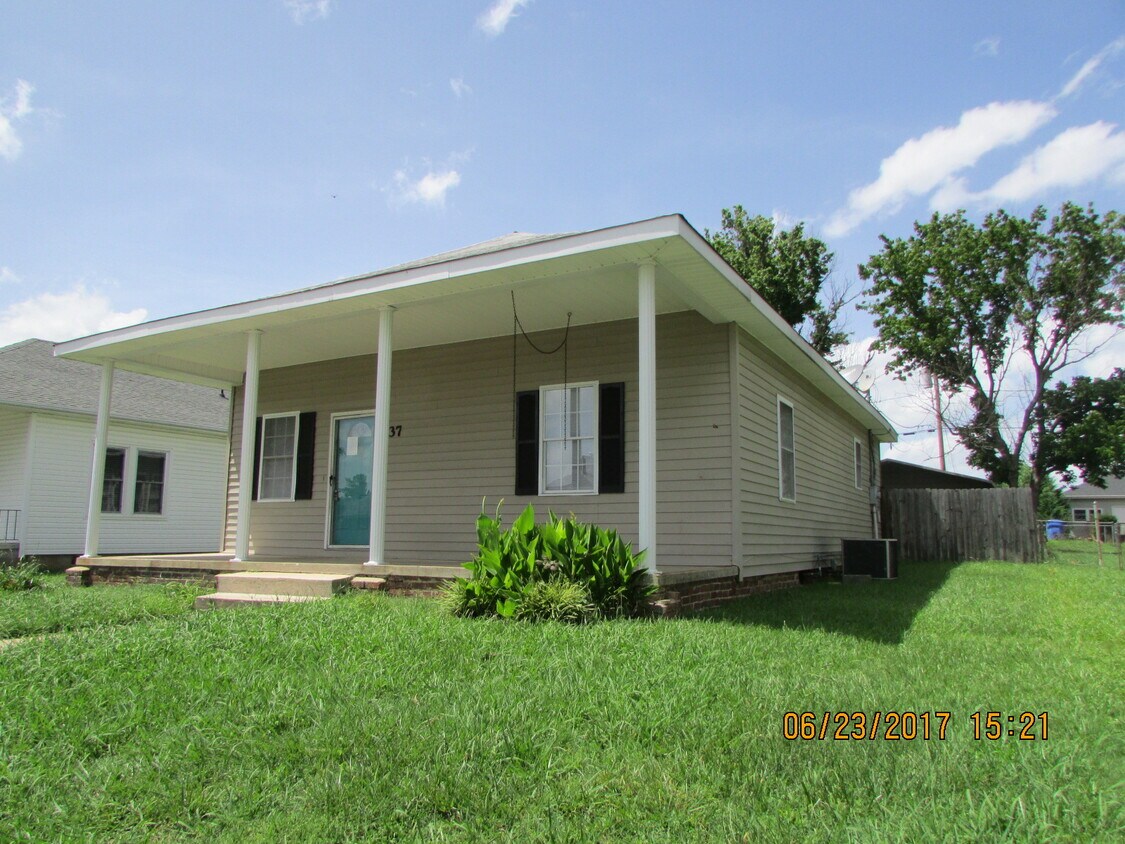 37 Maple Ave, Gastonia, NC 28054 House Rental in Gastonia, NC