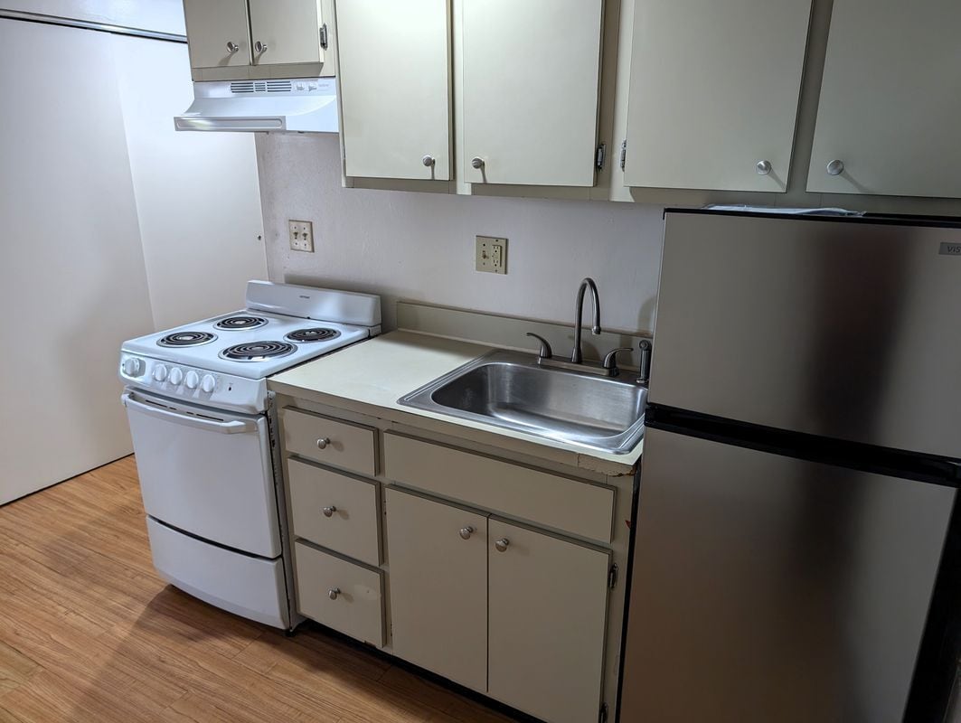 Foto principal - 2668 Elmwood Ave