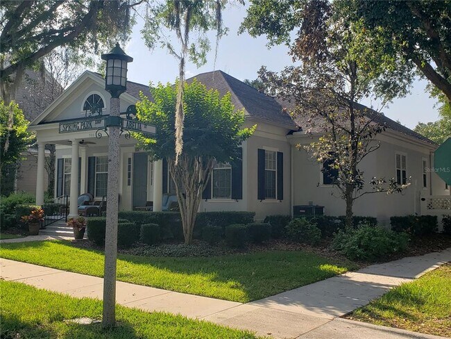 Building Photo - 906 Spring Park Loop