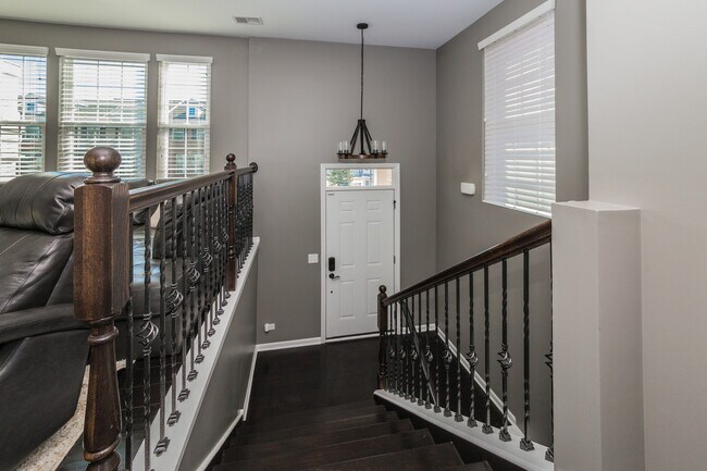 Building Photo - 3279 Coral Ln