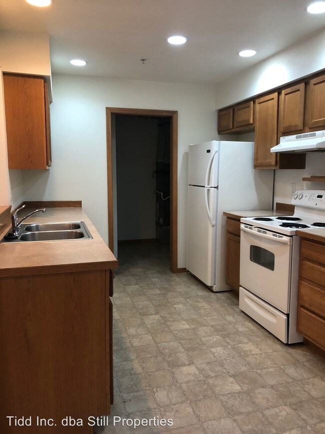 Foto del edificio - 414 Pear Ln