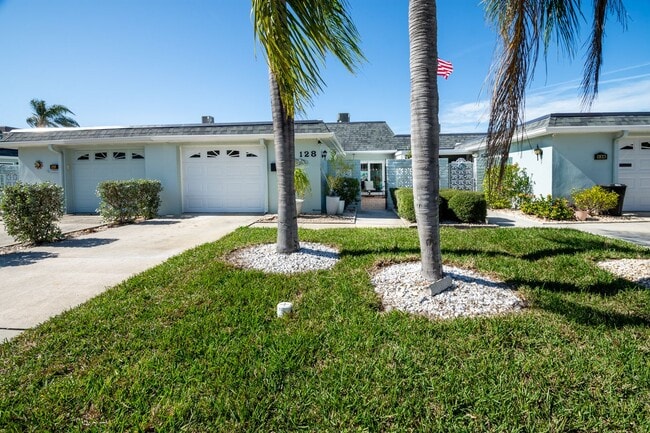 Building Photo - 128 Boca Ciega Point Blvd N