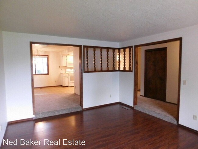 Building Photo - 3 br, 2 bath House - 4215 Snoopy Ct NE
