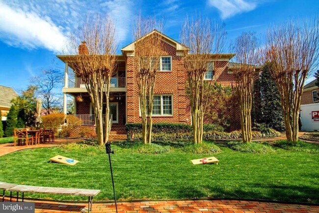 Foto del edificio - 14932 Alpine Bay Loop