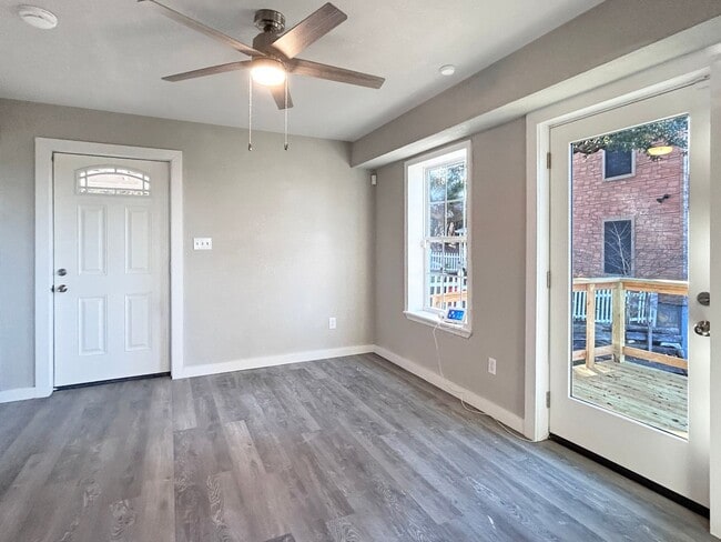 Building Photo - 721 Ramblewood Dr