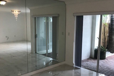 Foto del edificio - 5066 NW 114th Ct