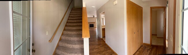 Building Photo - 1502 McKinley Pl