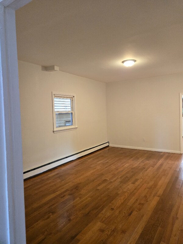 Foto del edificio - 18 Sherwood Ave