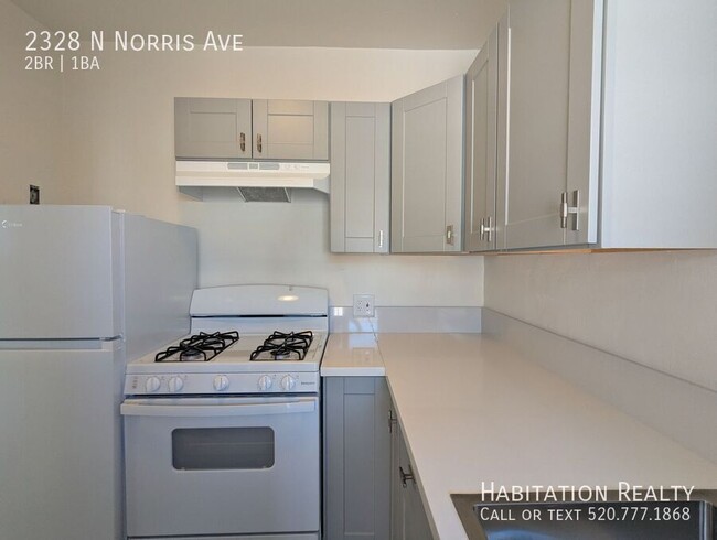 Foto del edificio - Remodeled 2Bed/1Bath with Designer Touches...