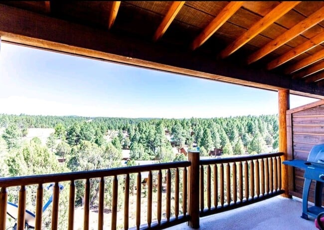 Building Photo - 2300 N Cottage Trail