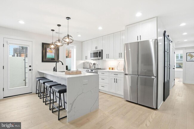 Foto del edificio - 616 Quebec Place NW