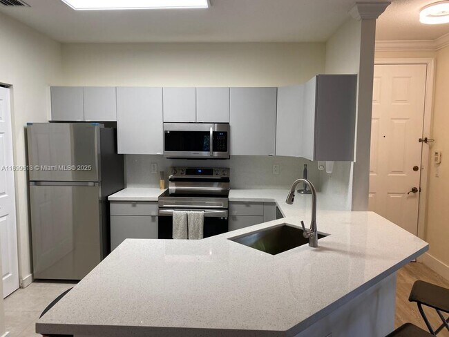 Foto del edificio - 4602 SW 160th Ave