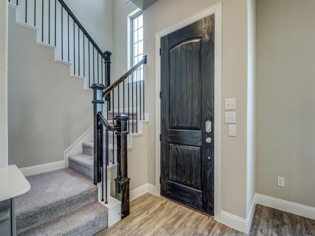 Foto del edificio - 6234 Rainbow Valley Pl