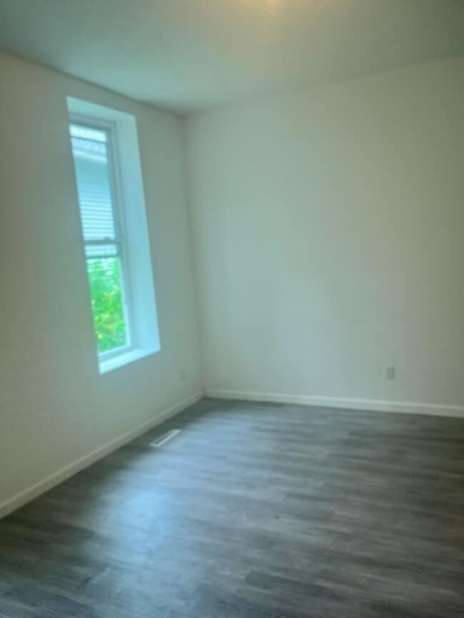 Foto del edificio - 537 S 4th St
