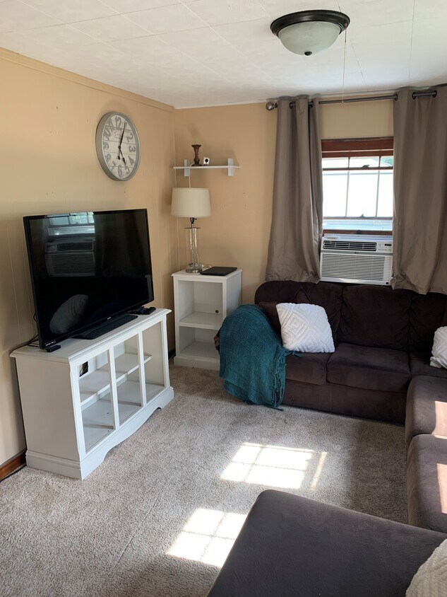 Foto principal - 1210 Delton Ave NW
