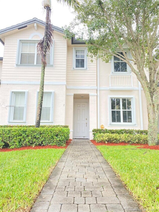 Foto principal - 153 SE 28th Ln