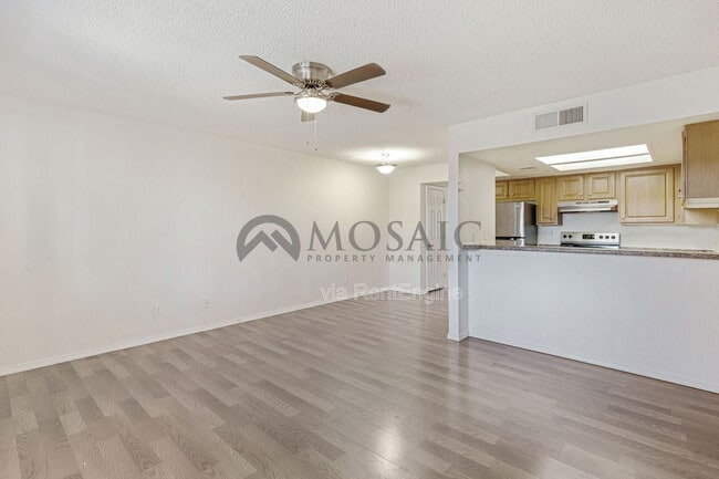 Photo - 3810 N Maryvale Pkwy Apartment