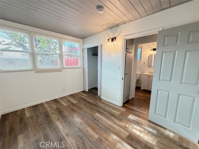 Building Photo - 10538 Paramount Blvd