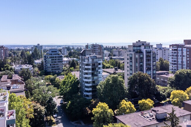 Building Photo - Carlton Towers