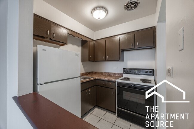 Foto del edificio - 7300 W North Ave