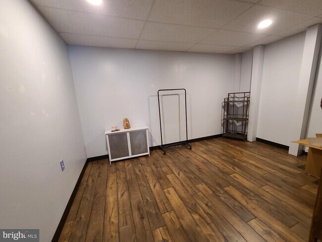 Building Photo - 45 Haddon Ave