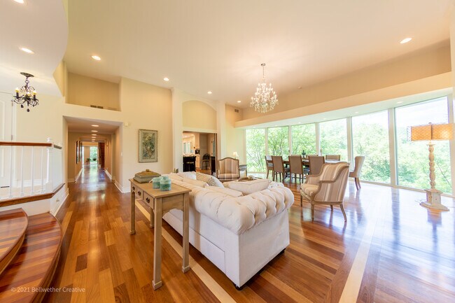 Foto del edificio - 4011 Valley View Rd