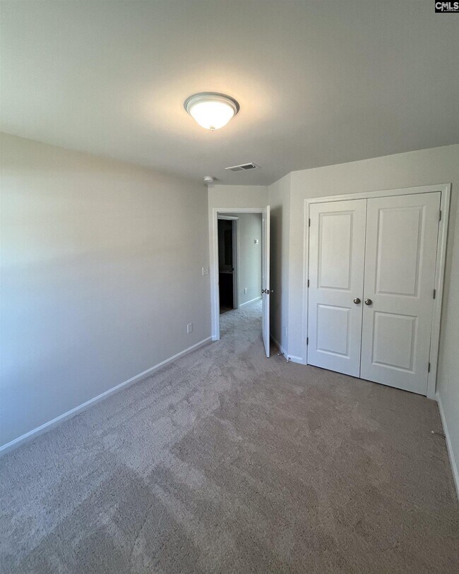 Building Photo - 809 Coburg Ln