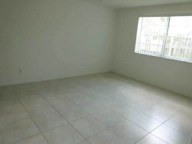Building Photo - 8720 Shadow Wood Blvd