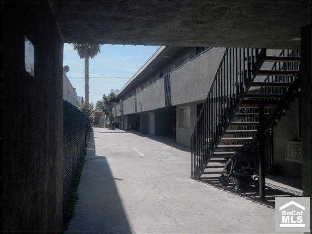 Building Photo - 4th Street Apartments
