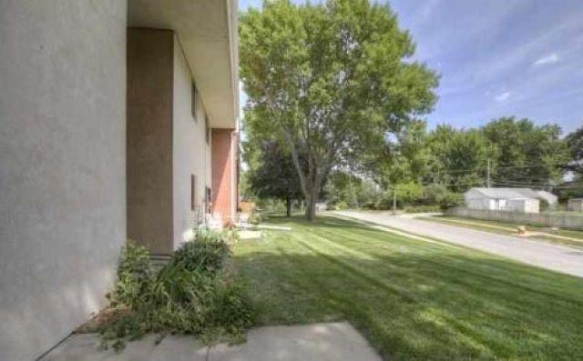 Building Photo - 2820 N 66th Ave #212