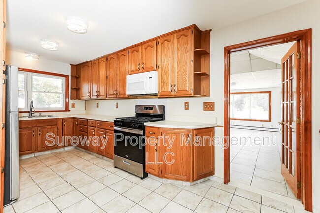 Building Photo - 442 Chews Landing Rd