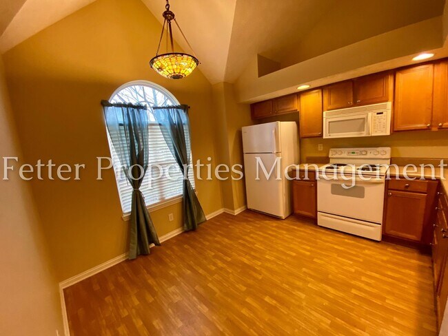 Foto del edificio - Eastside Evansville!!