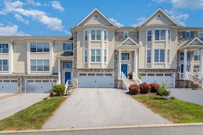 Building Photo - 784 Winding Ln