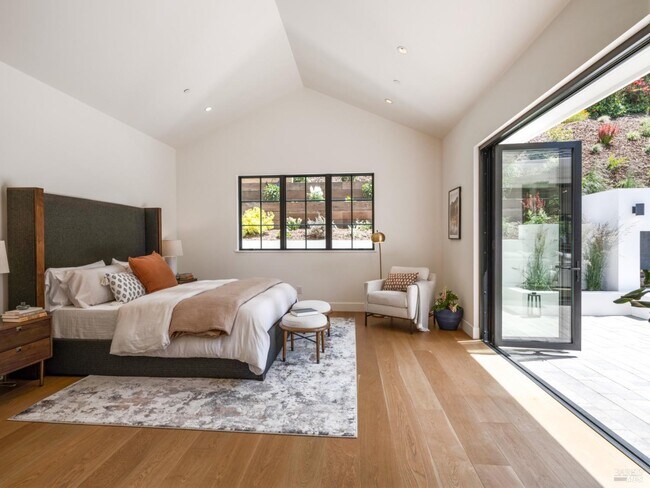 Foto del edificio - 213 Meda Ln