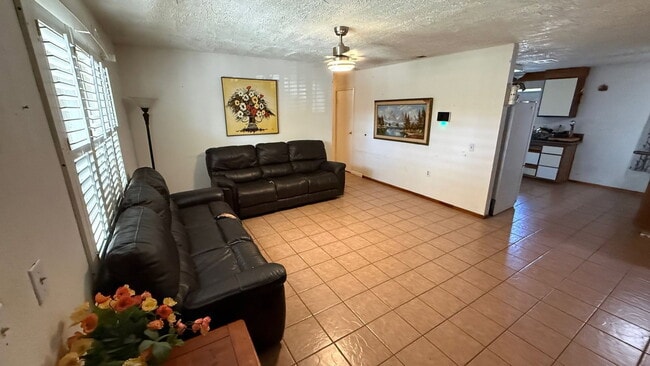 Photo - 875 Wilson Avenue House