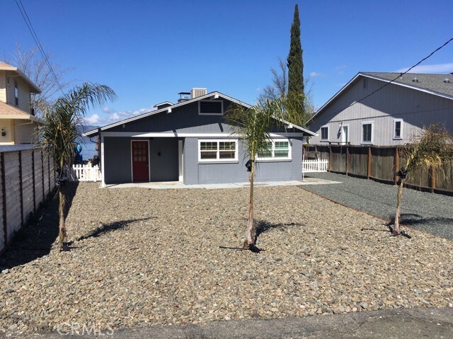 Building Photo - 3012 Willow Rd