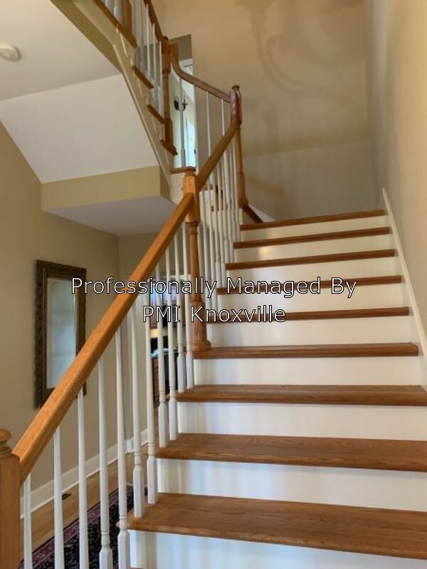 Building Photo - 2333 Dandridge Ave