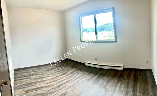 Building Photo - 107 Gold Strike Dr