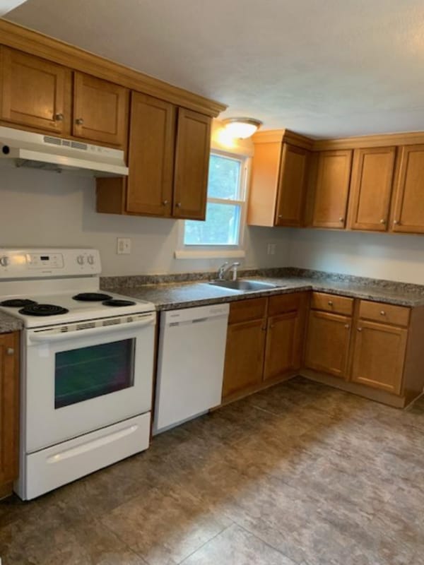 Photo - 33 Atherton Rd Townhome