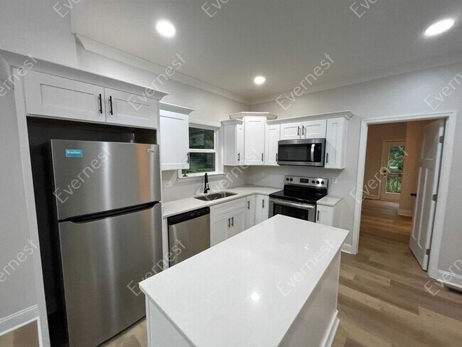 Foto del edificio - 1902 S Holly St