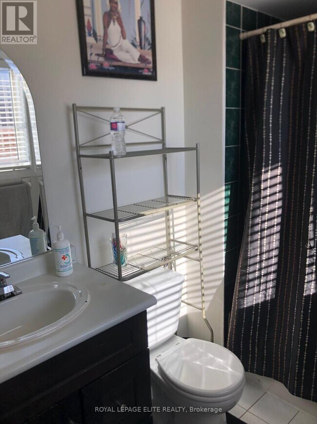 55 Stonebriar Dr, Vaughan, ON L6A 2N2 House for Rent in Vaughan, ON